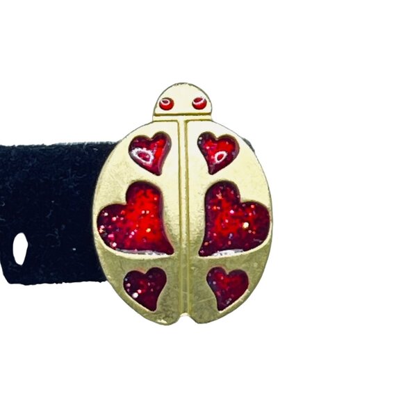 Vintage Gold Tone Beetle With Red Enamel Hearts Clip On Earrings (5484) - Picture 3 of 7